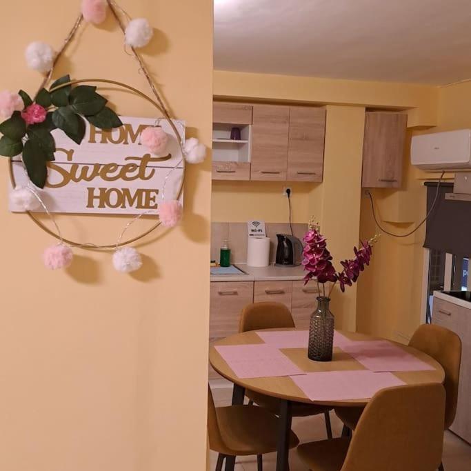 Zenia Home 1 Στην Καρδιά Της Πάτρας Zewnętrze zdjęcie