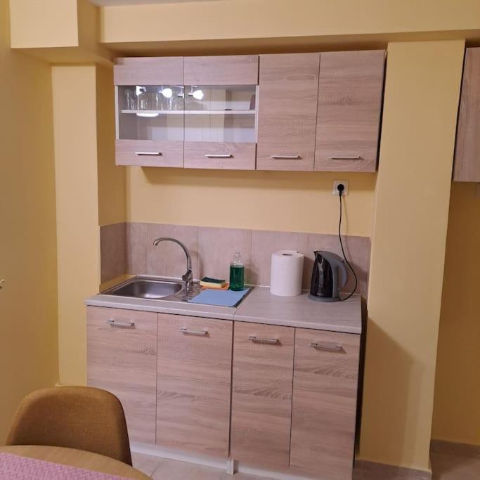 Zenia Home 1 Στην Καρδιά Της Πάτρας Zewnętrze zdjęcie